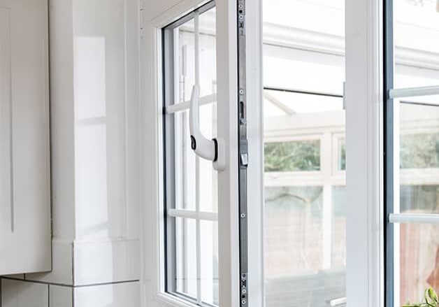 4ded408ab9d6c0b14003f0919a6eeecd white color 2 panel aluminium window